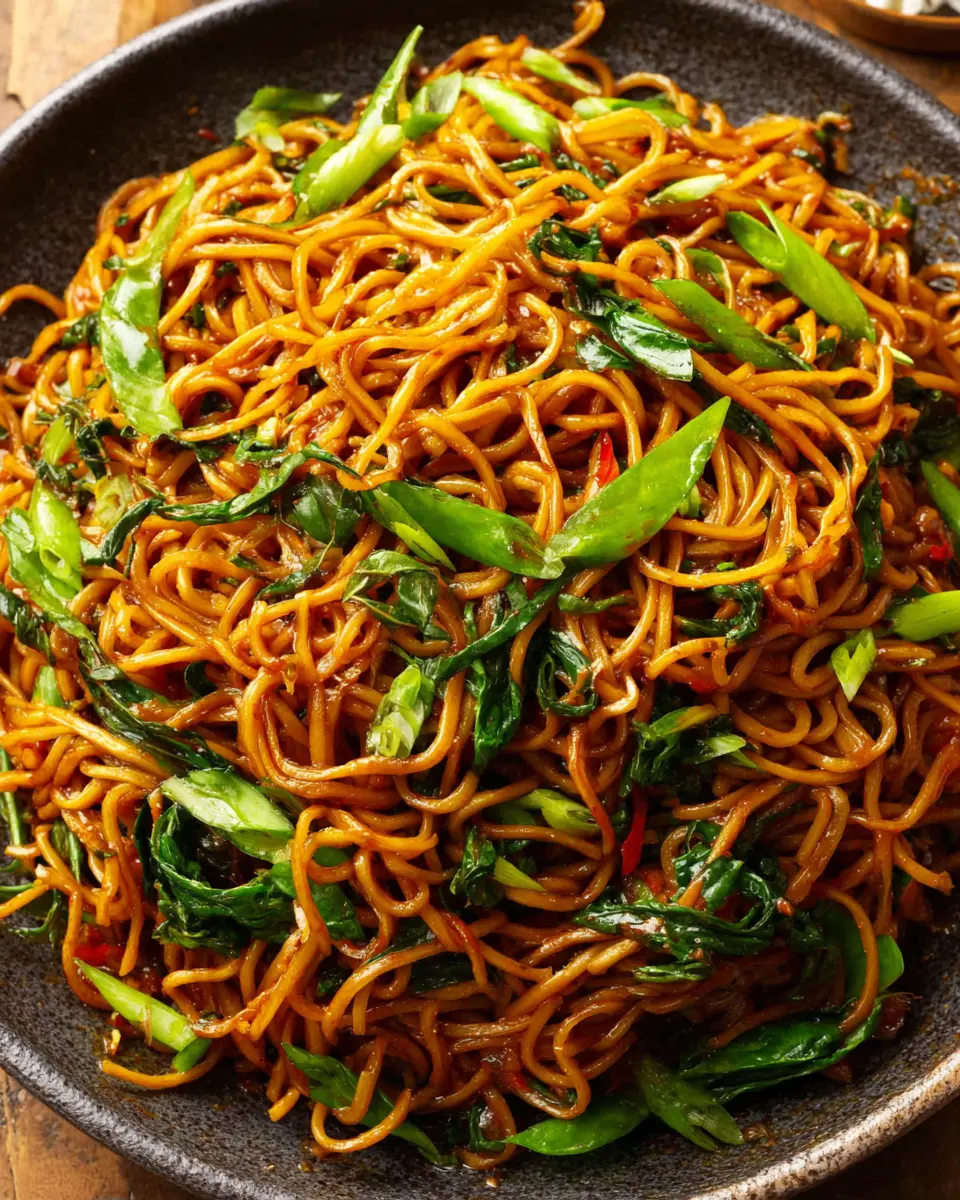 spicy garlic noodle stir fry japanese close up