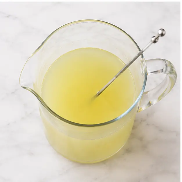 Step 3: Mix the simple syrup and lemon juice to make concentrate
