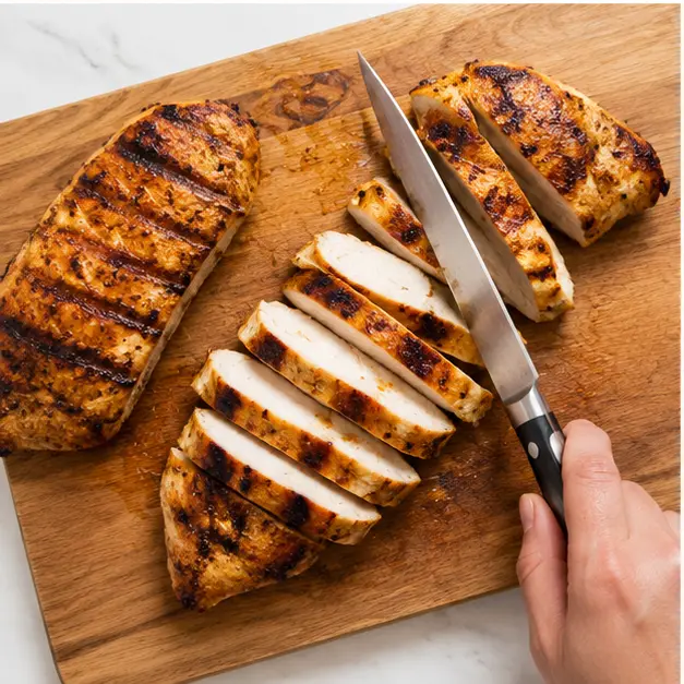 Step 3: Grilling and slicing chicken