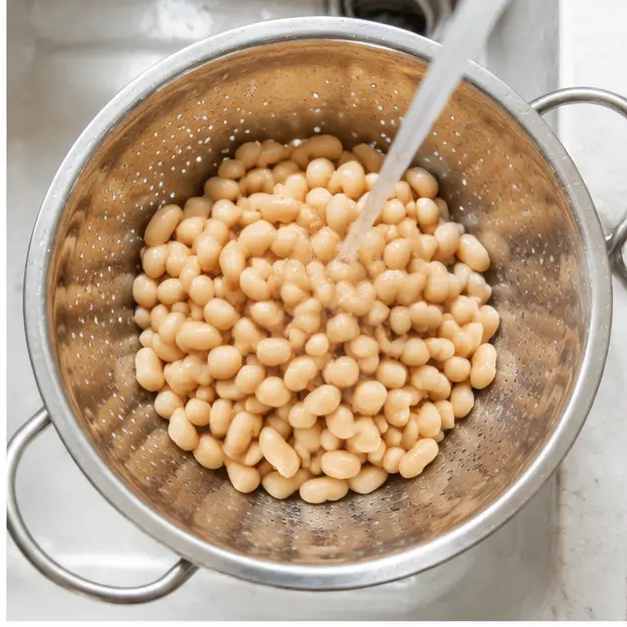 Step 2: Rinse and drain the cannellini beans