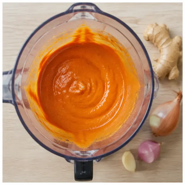 Blend the creamy gochujang dressing